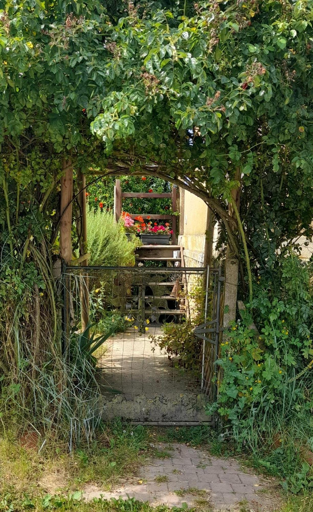 Holiday home Guernazelles
